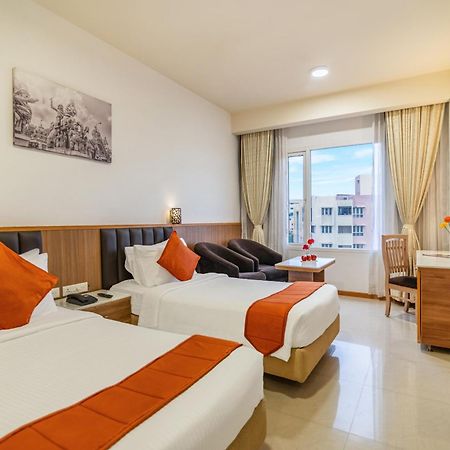 Hotel Sterling V Grand Madurai Esterno foto