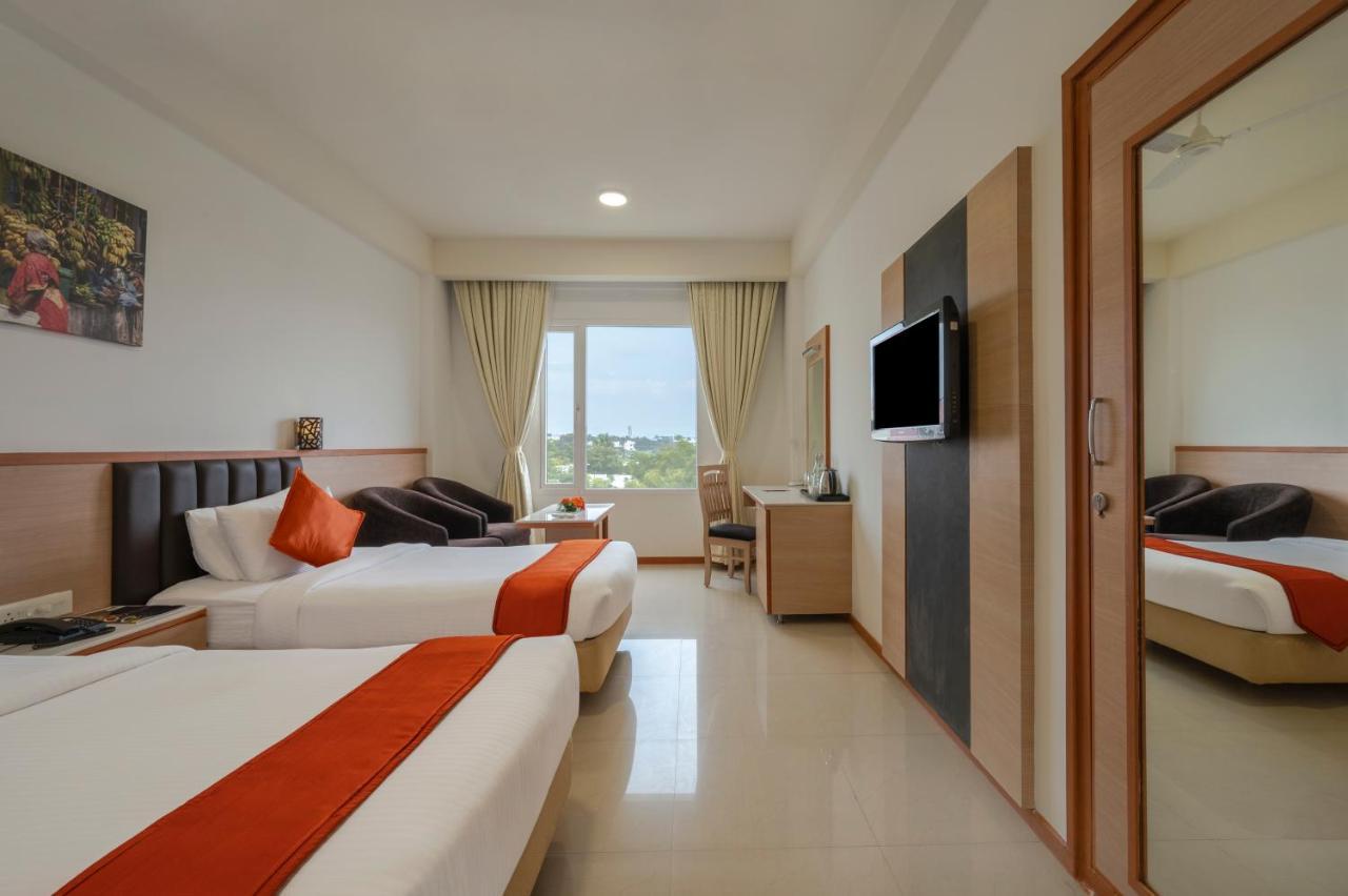 Hotel Sterling V Grand Madurai Esterno foto