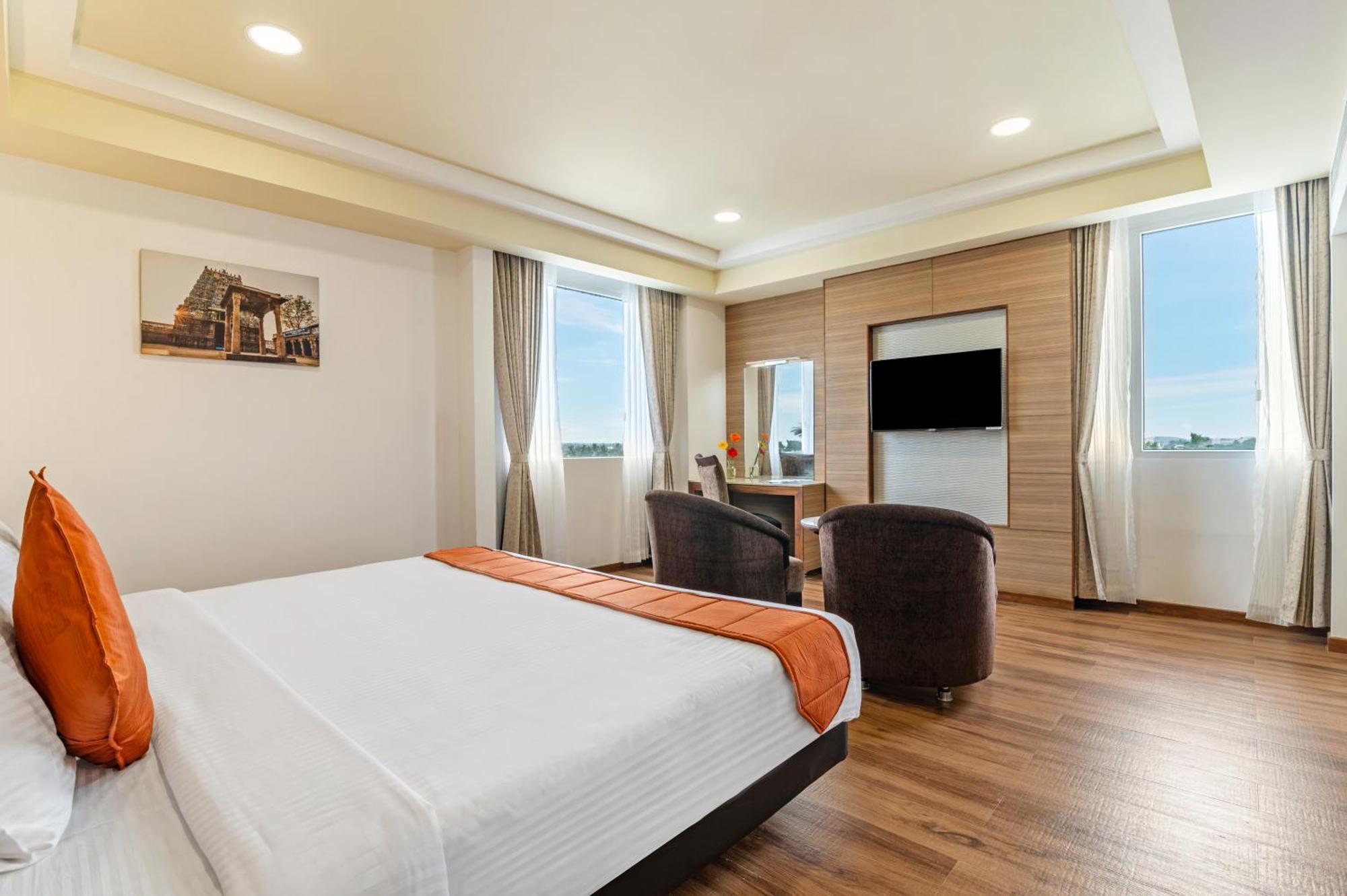 Hotel Sterling V Grand Madurai Esterno foto