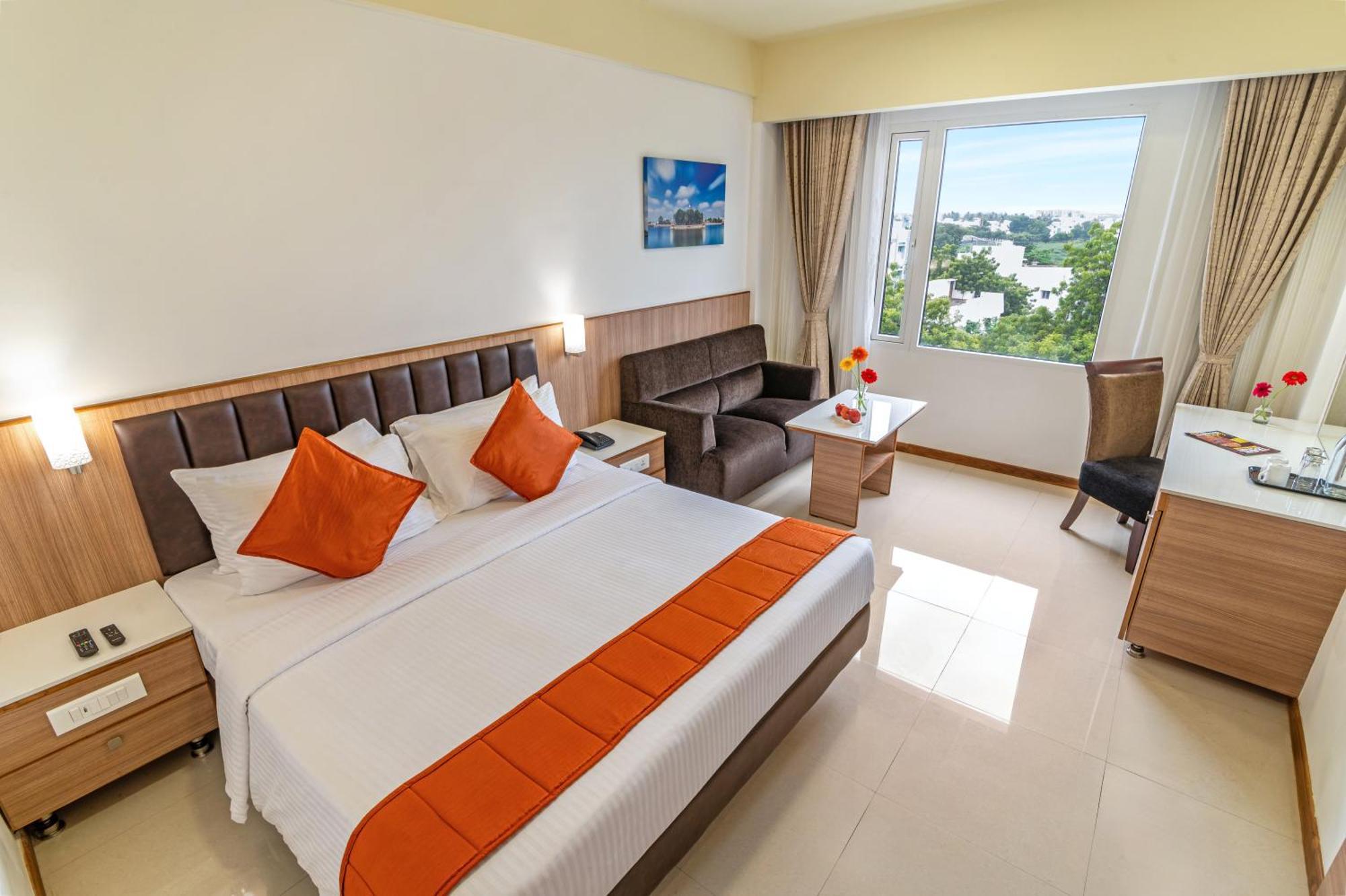 Hotel Sterling V Grand Madurai Esterno foto