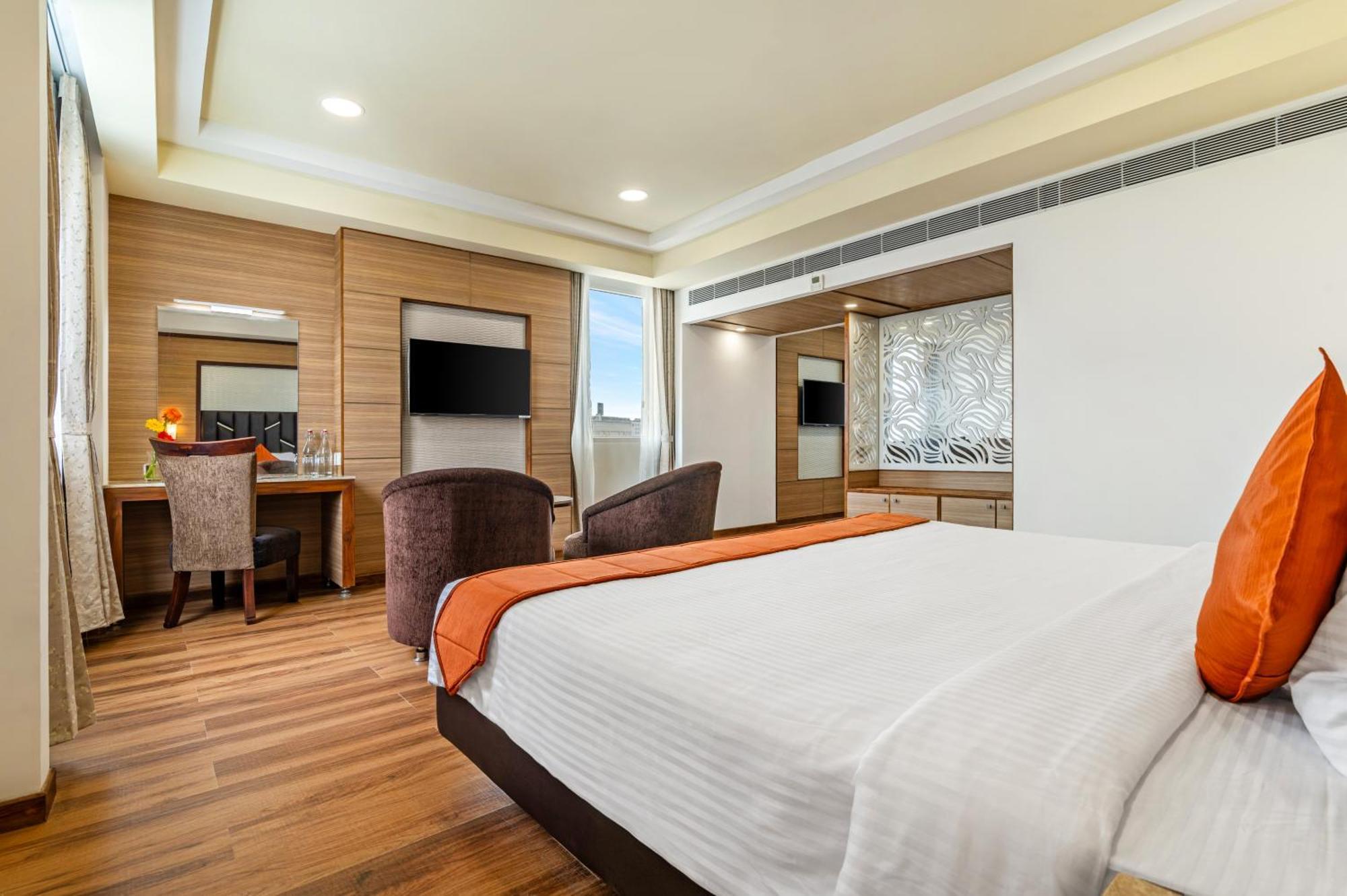 Hotel Sterling V Grand Madurai Esterno foto