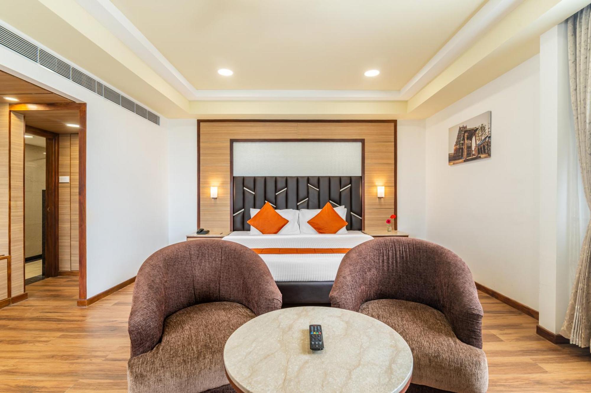 Hotel Sterling V Grand Madurai Esterno foto